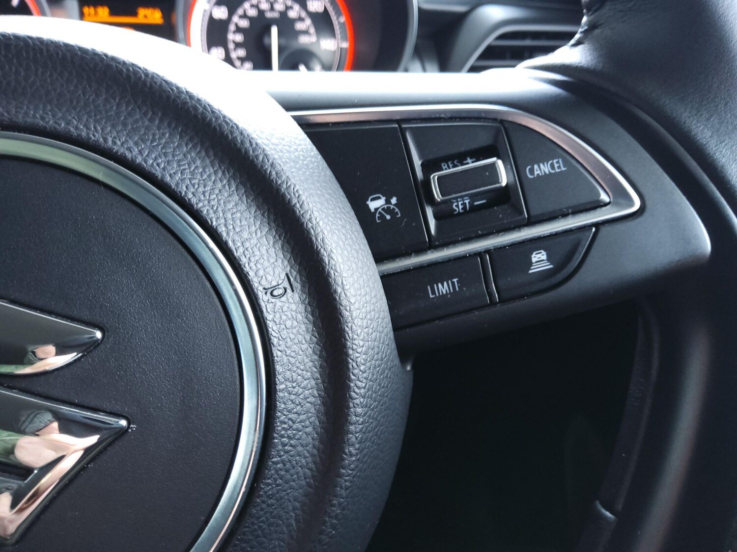 Used Suzuki Swift 2023 for sale - 77191506: Photo 13