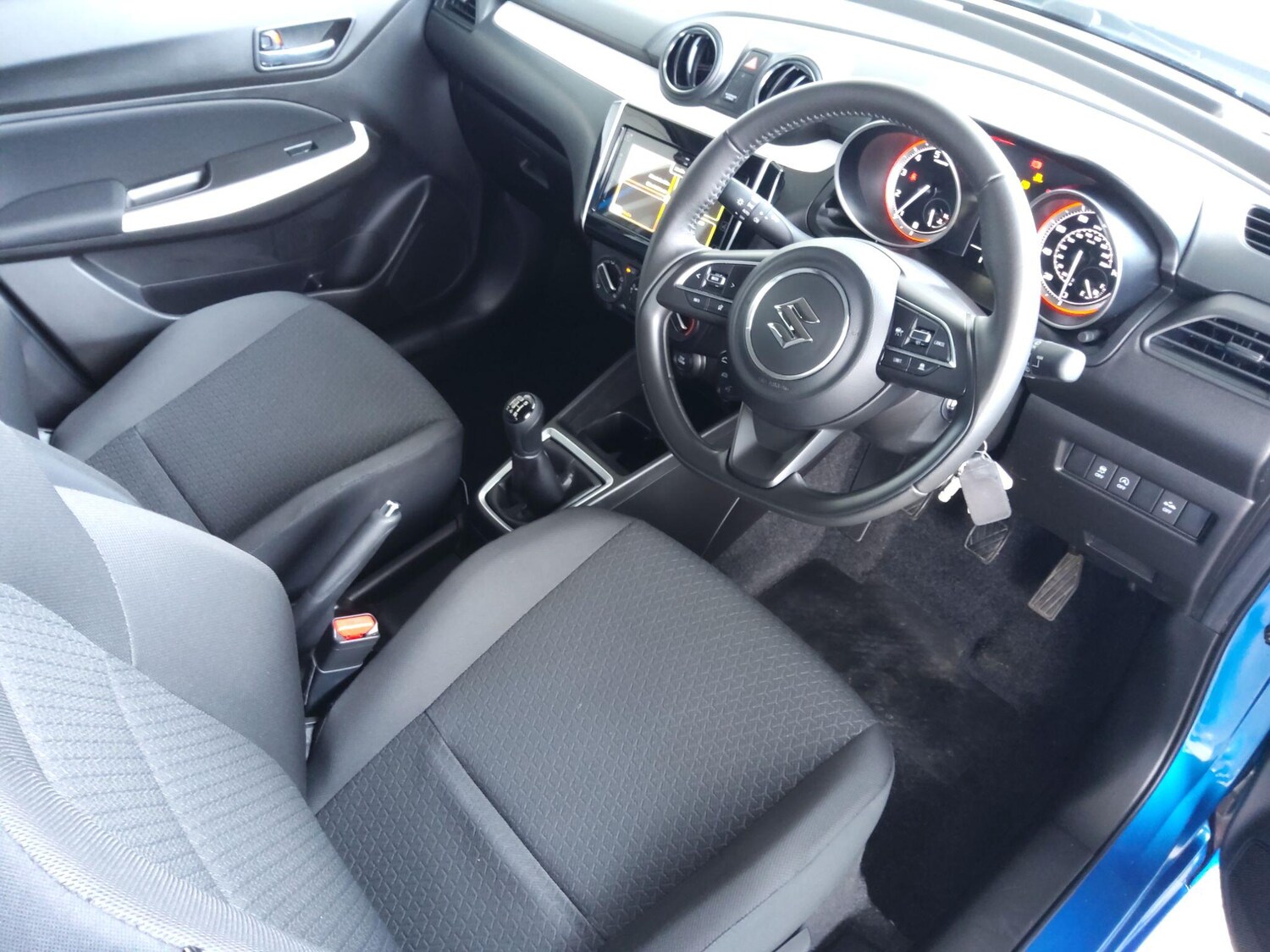 Used Suzuki Swift 2023 for sale - 77191506: Photo 7