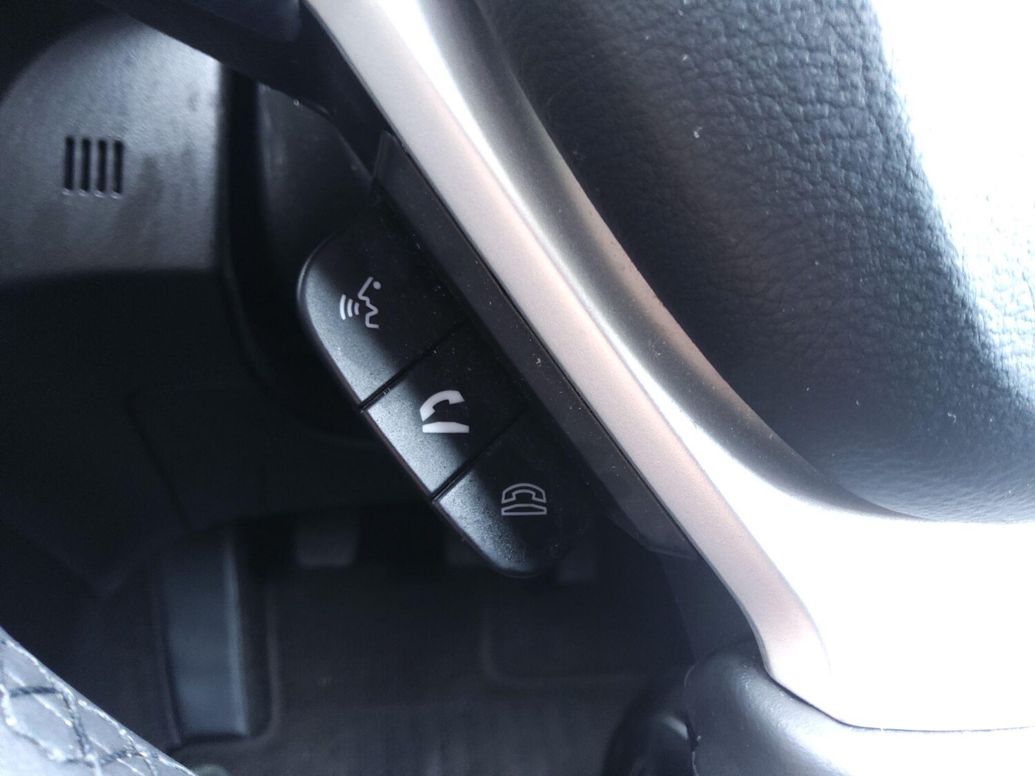 Used Suzuki SX4 S-Cross 2023 for sale - 78020124: Photo 12