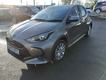 Used Toyota Yaris 2023 for sale - 77537837: Photo