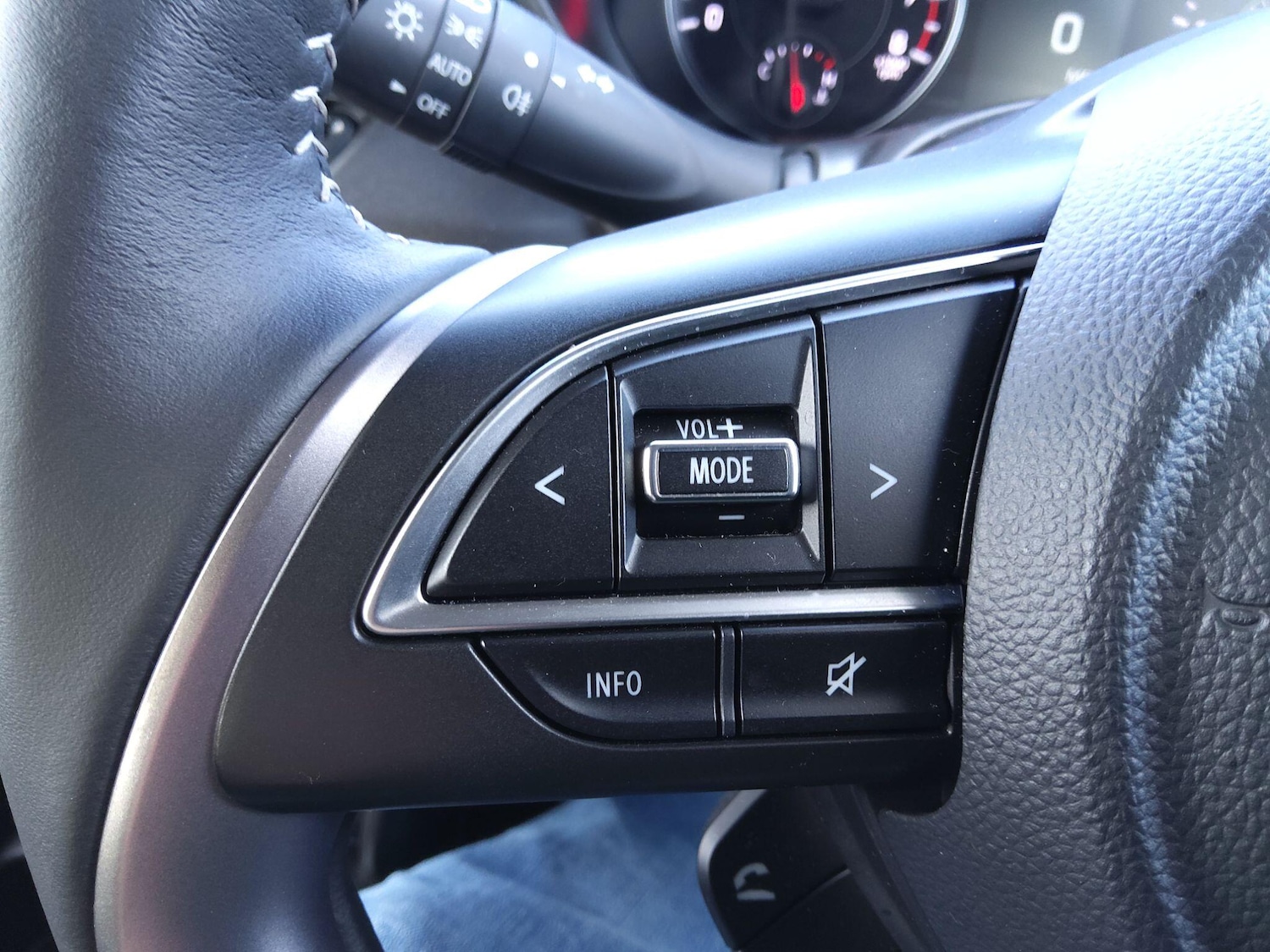 Used Suzuki Swift 2025 for sale - 77230052: Photo 12