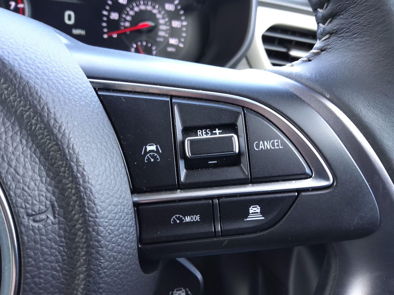 Used Suzuki Swift 2025 for sale - 77230052: Photo 13