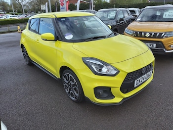Used Suzuki Swift 2024 for sale - 78675563: Photo