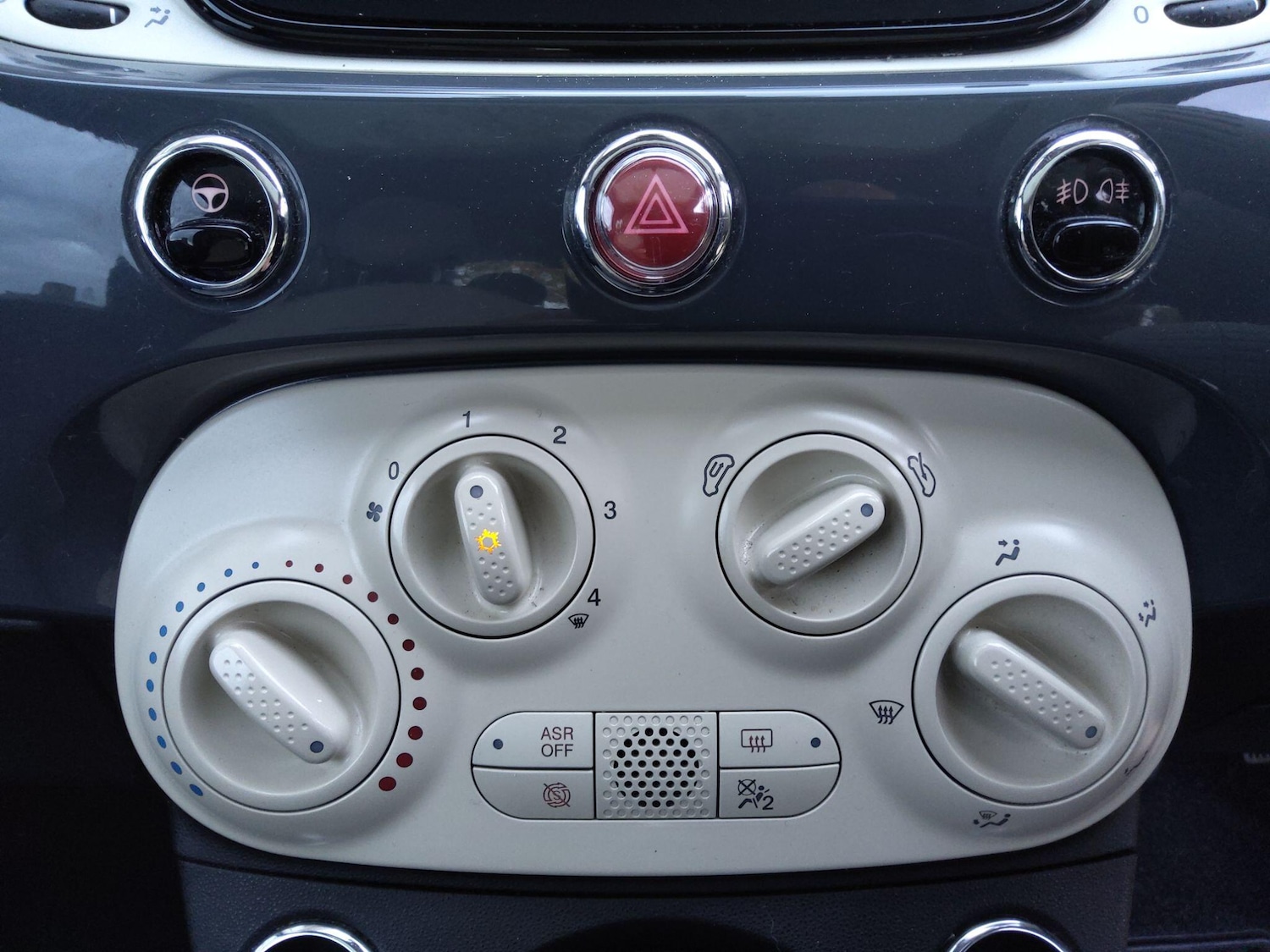 Used Fiat 500 2020 for sale - 77191083: Photo 34