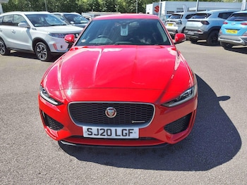Used Jaguar XE 2020 for sale - 78675811: Photo