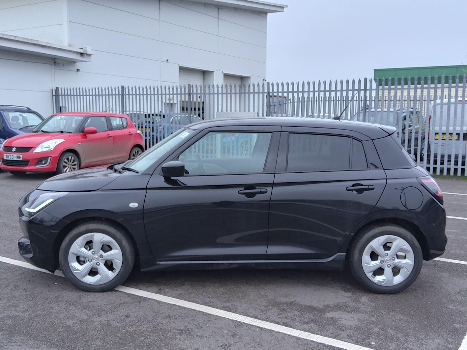 Used Suzuki Swift 2025 for sale - 77190575: Photo 9