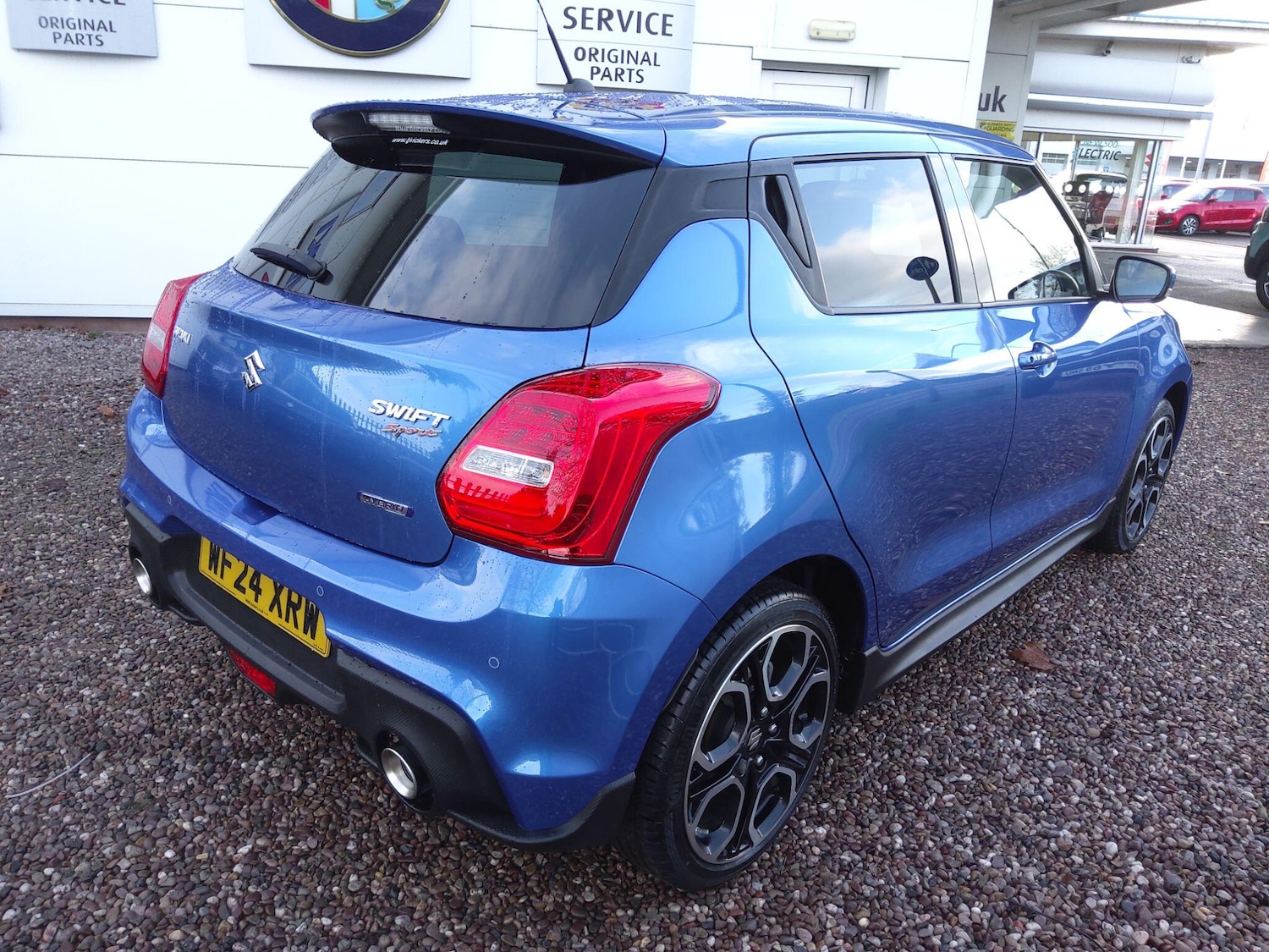 Used Suzuki Swift 2024 for sale - 77191125: Photo 12