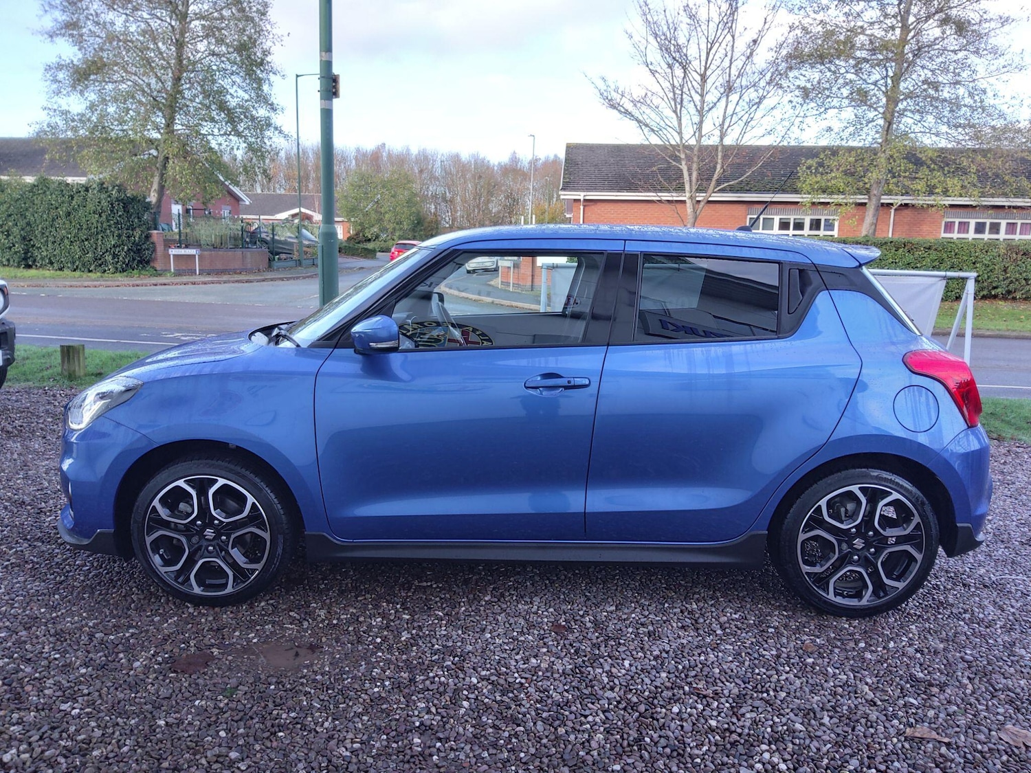 Used Suzuki Swift 2024 for sale - 77191125: Photo 8