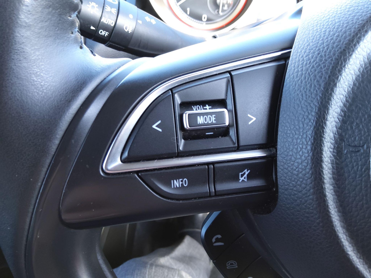 Used Suzuki Swift 2022 for sale - 77646320: Photo 15