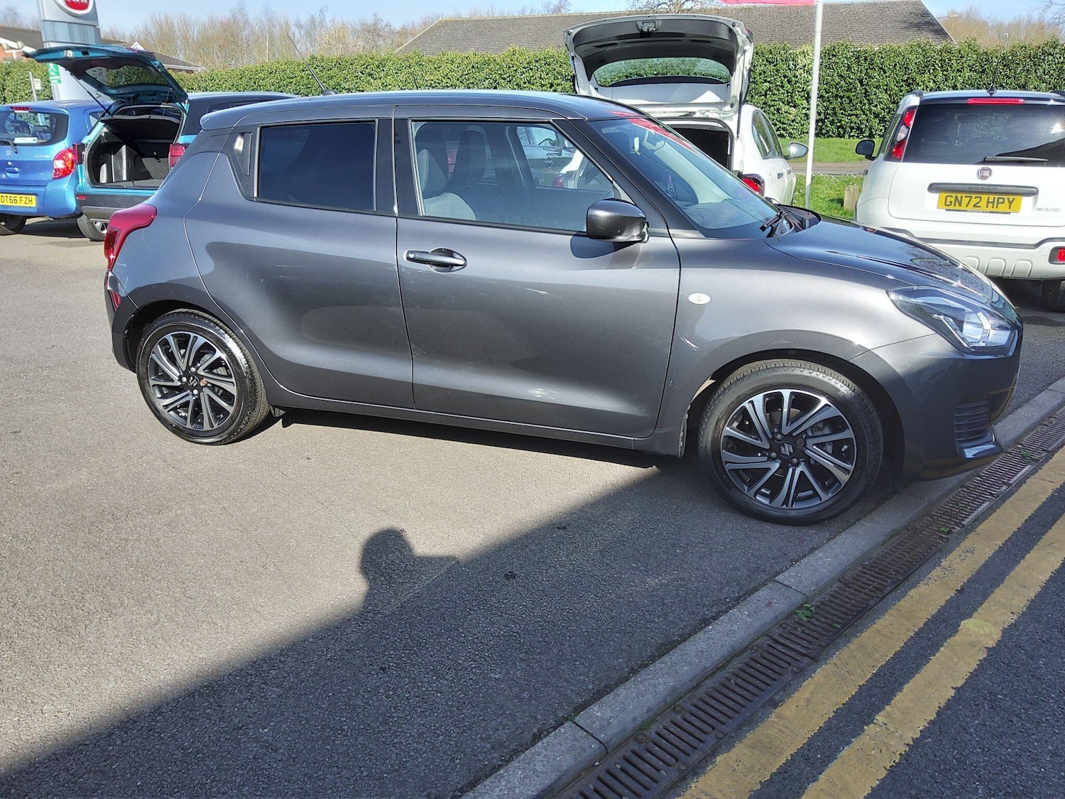 Used Suzuki Swift 2022 for sale - 77958116: Photo 27