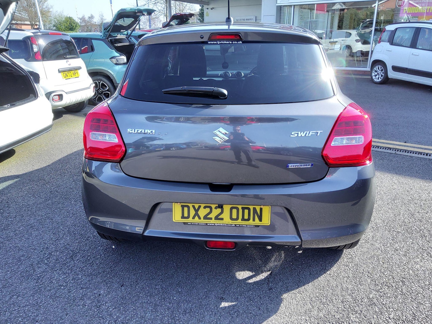 Used Suzuki Swift 2022 for sale - 77958116: Photo 5