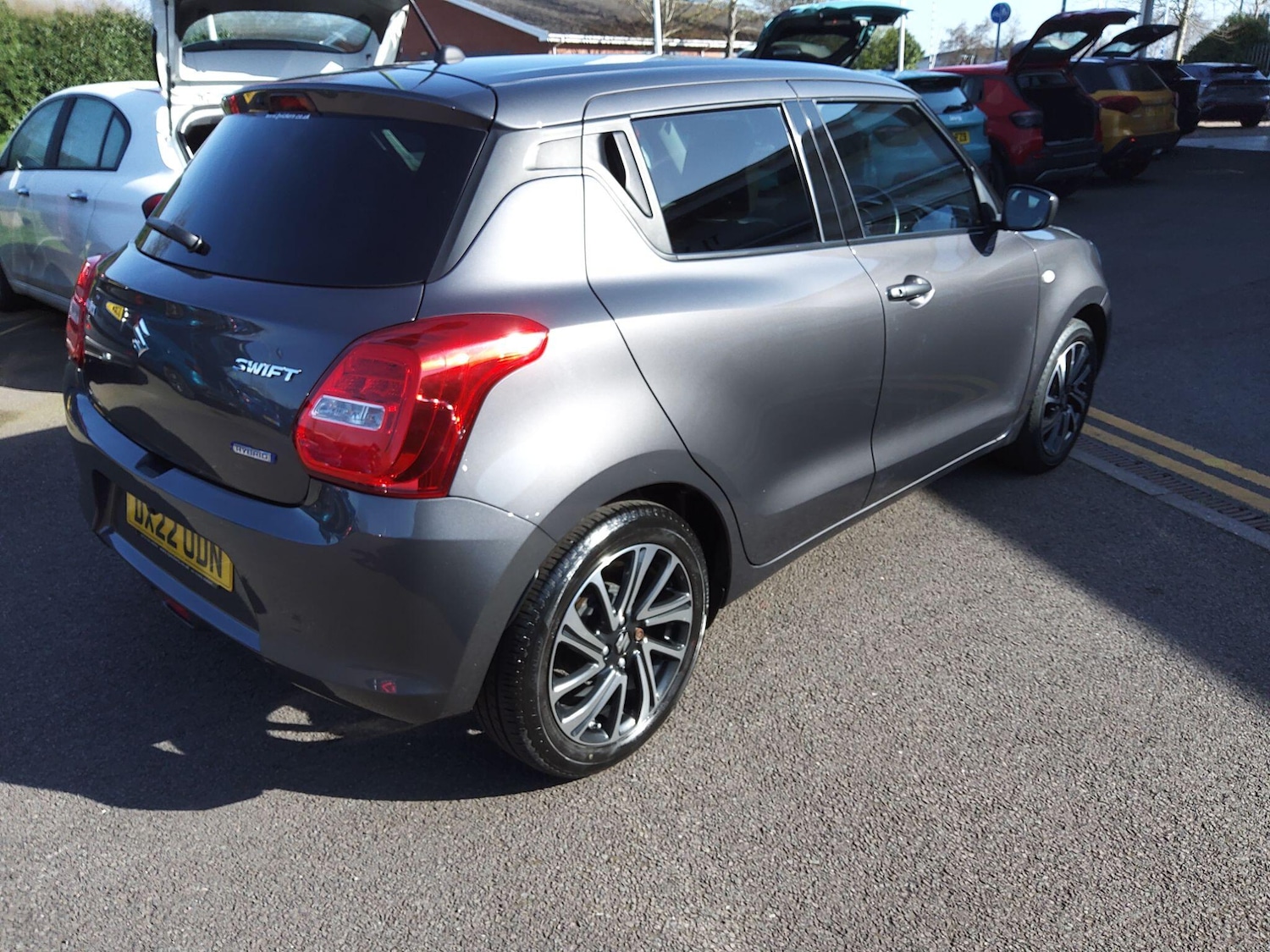 Used Suzuki Swift 2022 for sale - 77958116: Photo 6