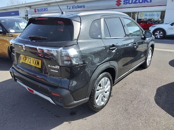 Used Suzuki SX4 S-Cross 2023 for sale - 77824746: Photo