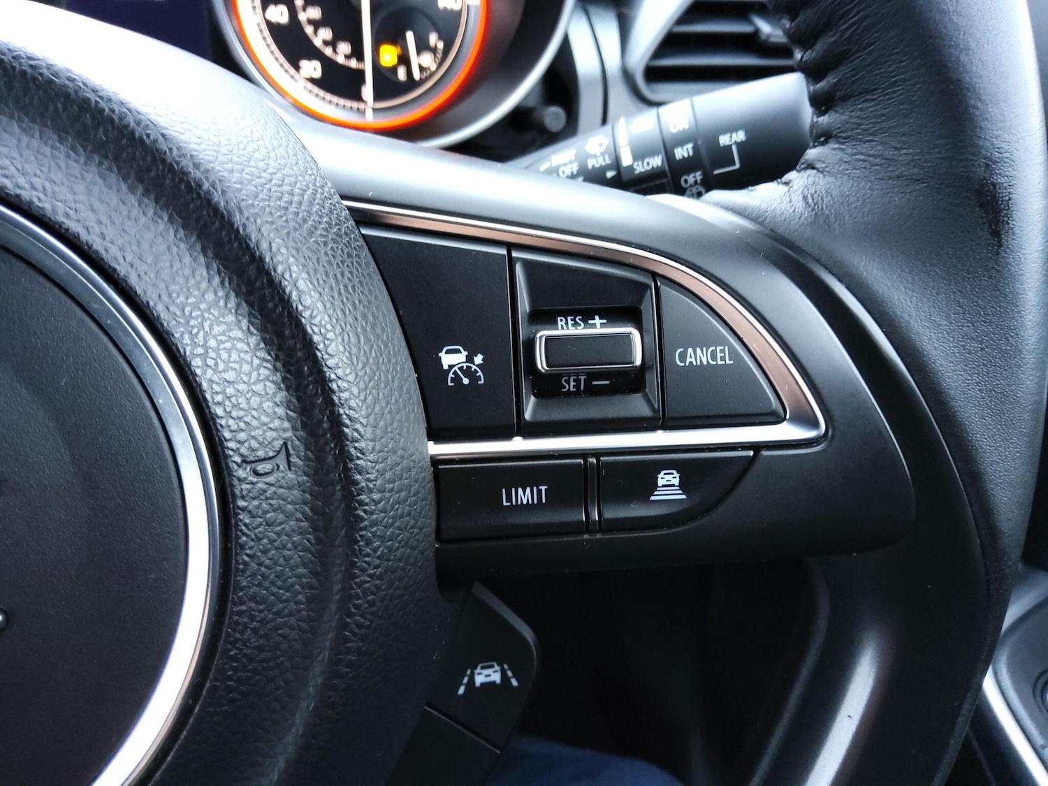 Used Suzuki Swift 2022 for sale - 77279009: Photo 15