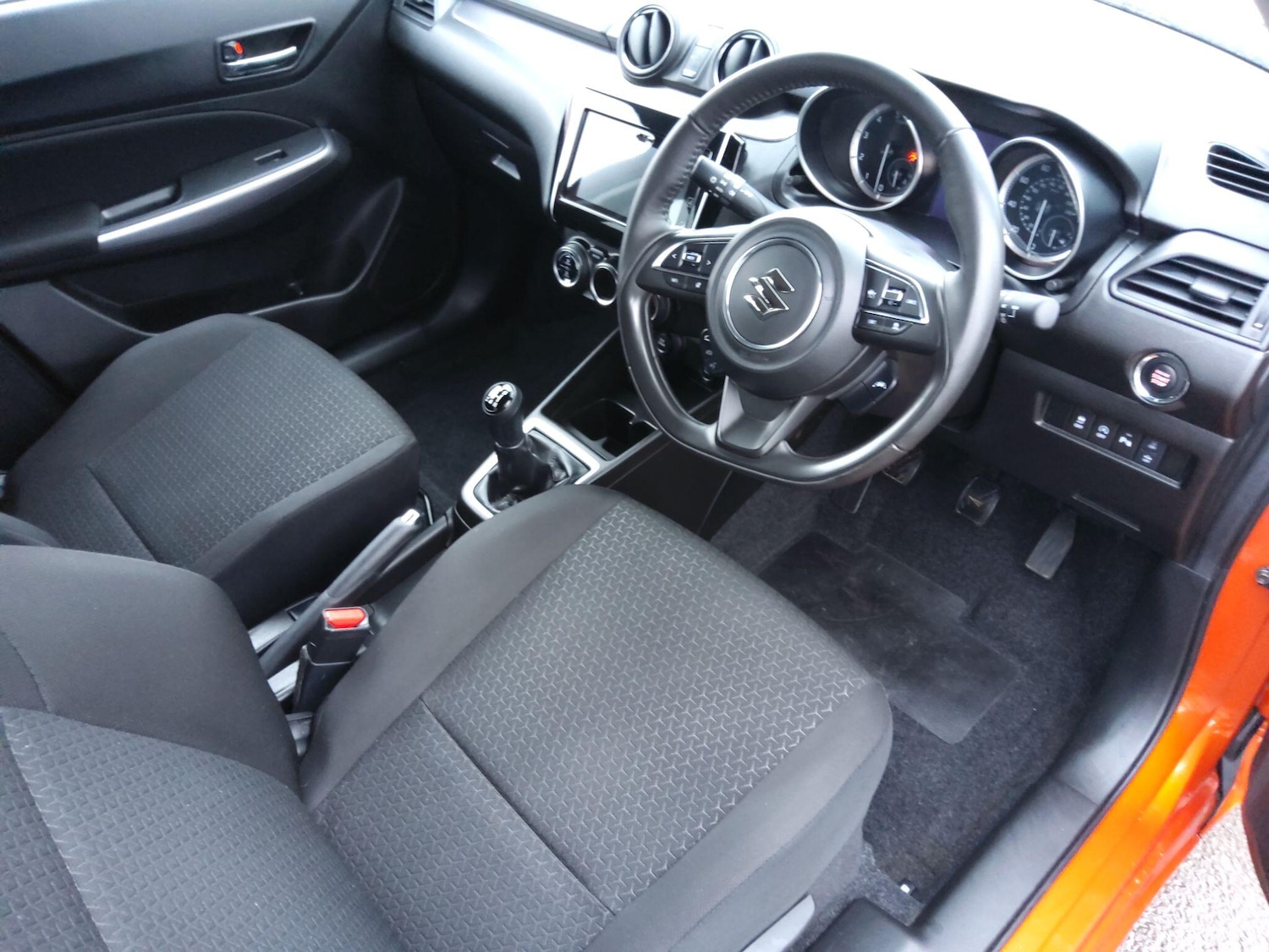 Used Suzuki Swift 2022 for sale - 77279009: Photo 9