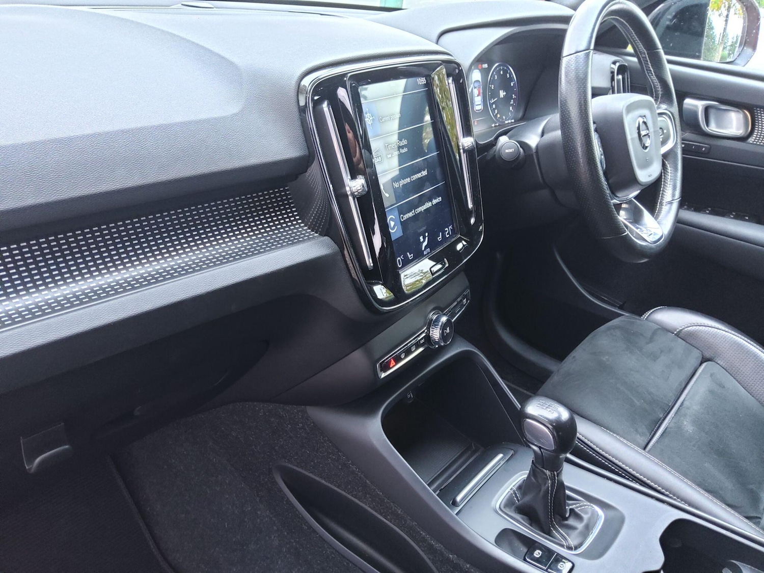 Used Volvo XC40 2018 for sale - 77190872: Photo 49