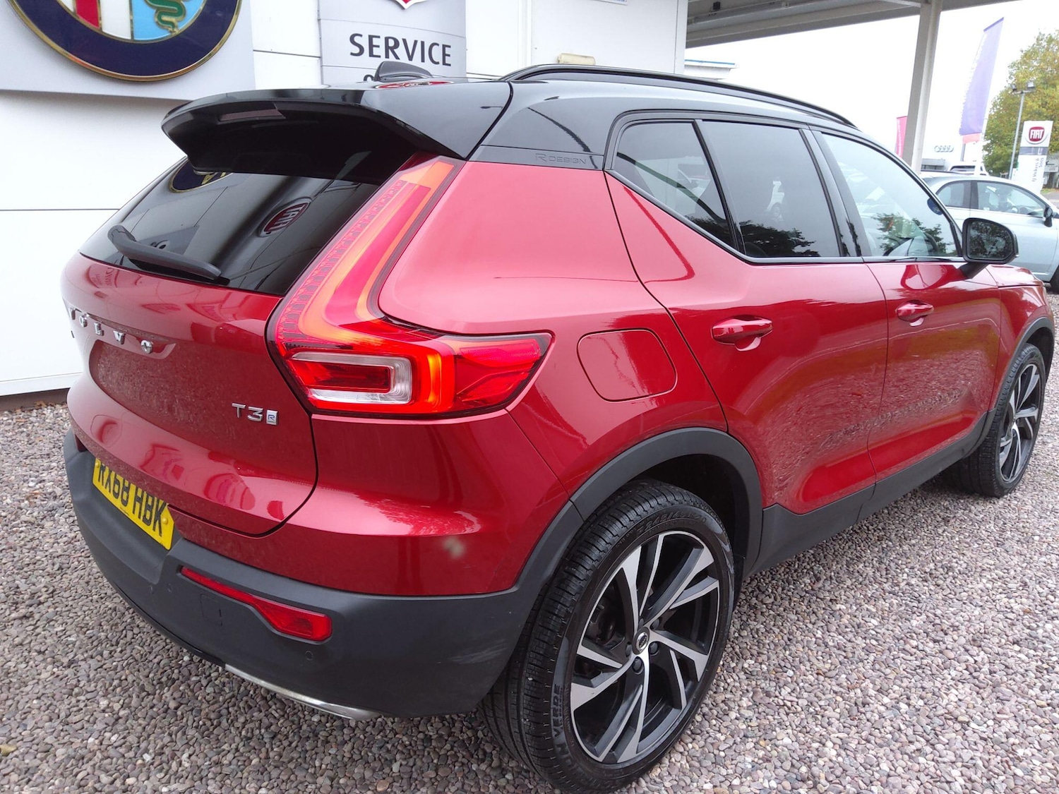 Used Volvo XC40 2018 for sale - 77190872: Photo 9