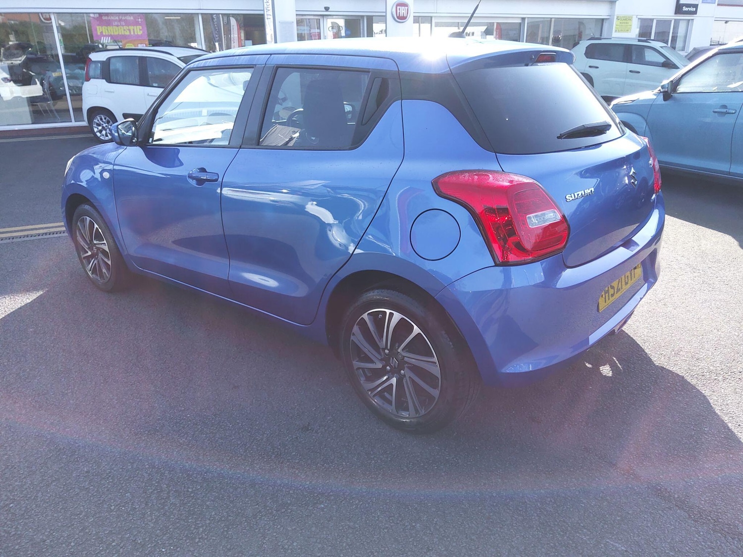 Used Suzuki Swift 2021 for sale - 77957513: Photo 3