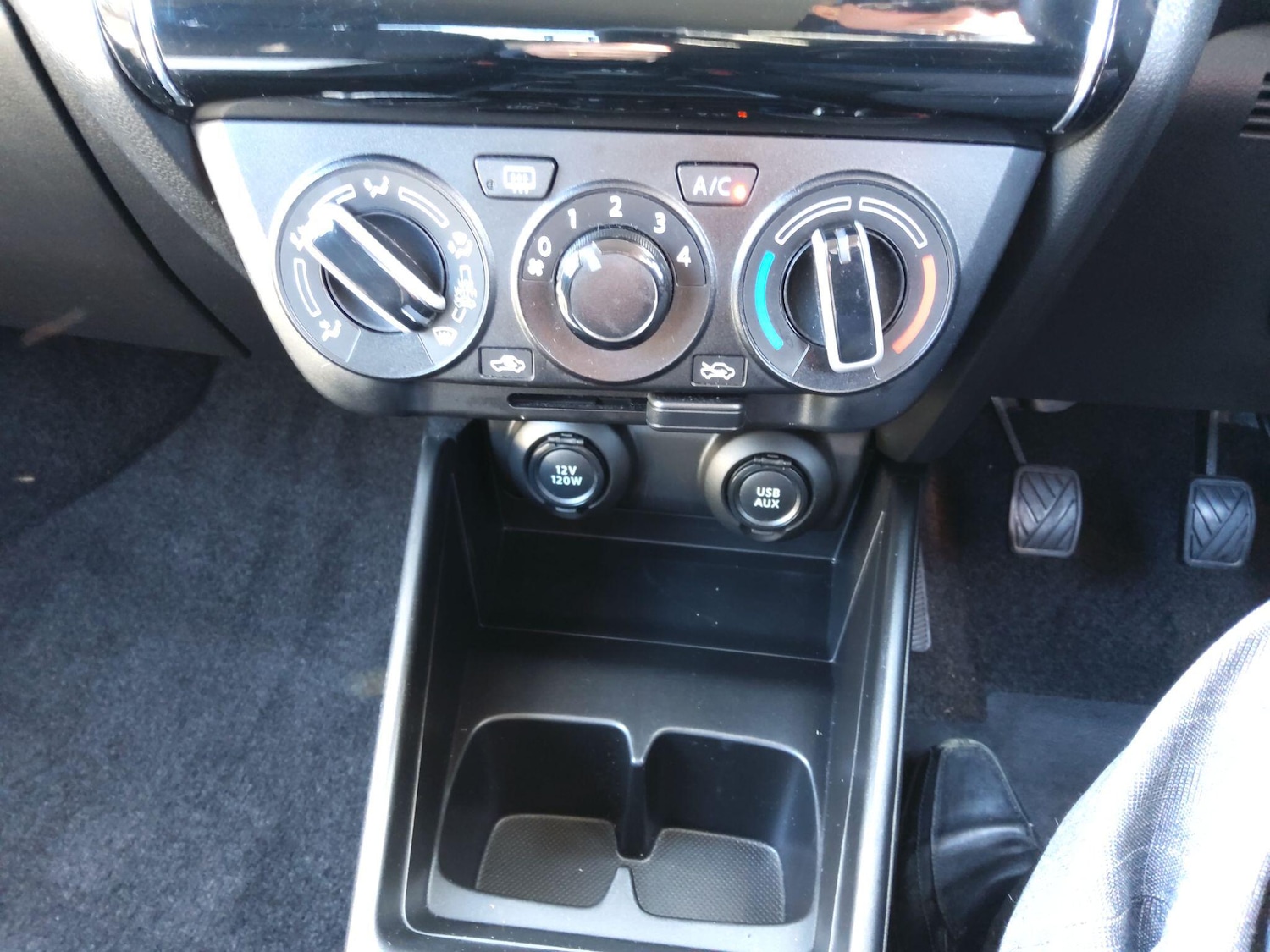 Used Suzuki Swift 2021 for sale - 77957513: Photo 6