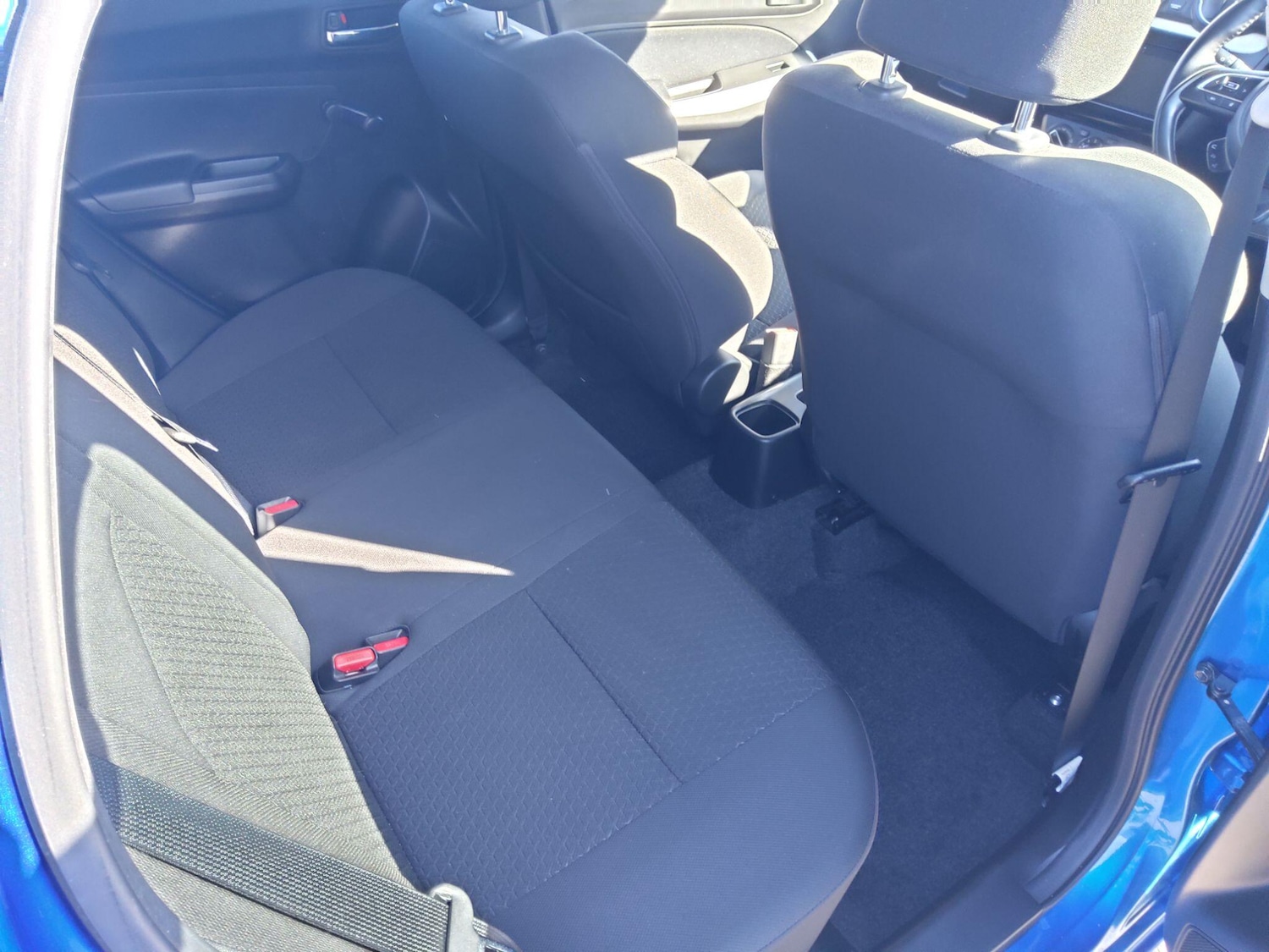 Used Suzuki Swift 2021 for sale - 77957513: Photo 7