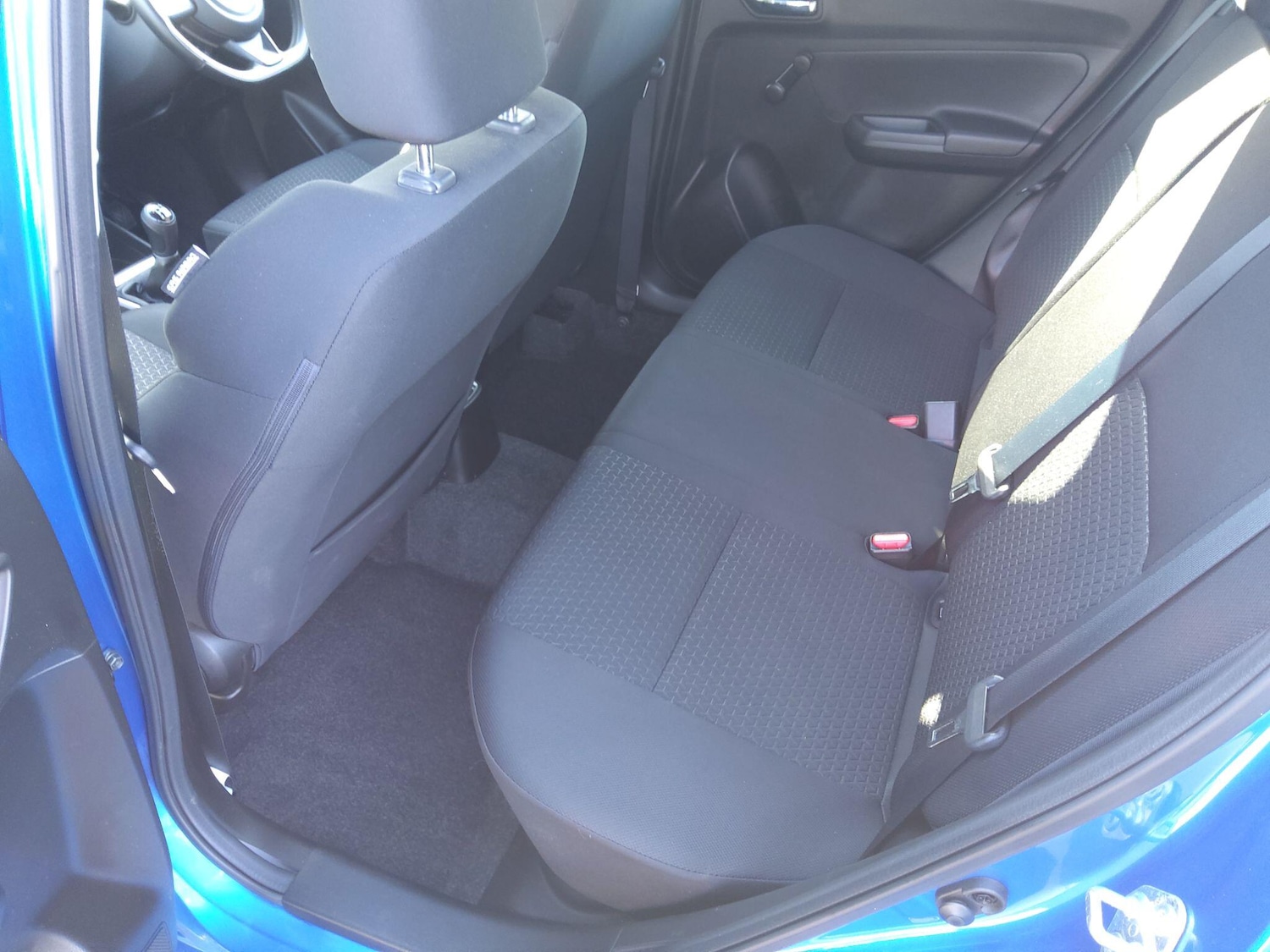 Used Suzuki Swift 2021 for sale - 77957513: Photo 8