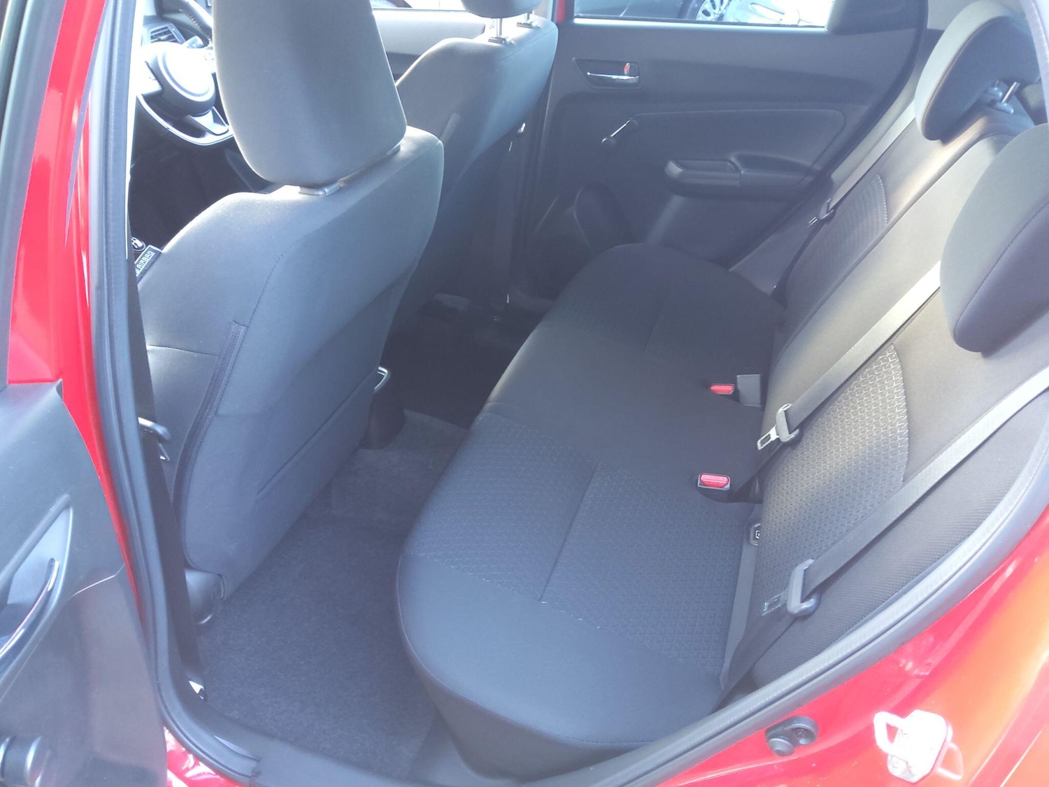 Used Suzuki Swift 2023 for sale - 77376548: Photo 11