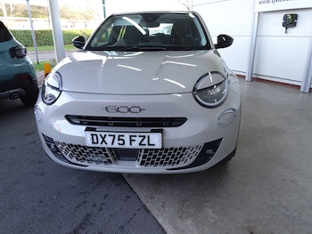 Used Fiat 600 2025 for sale - 78244604: Photo