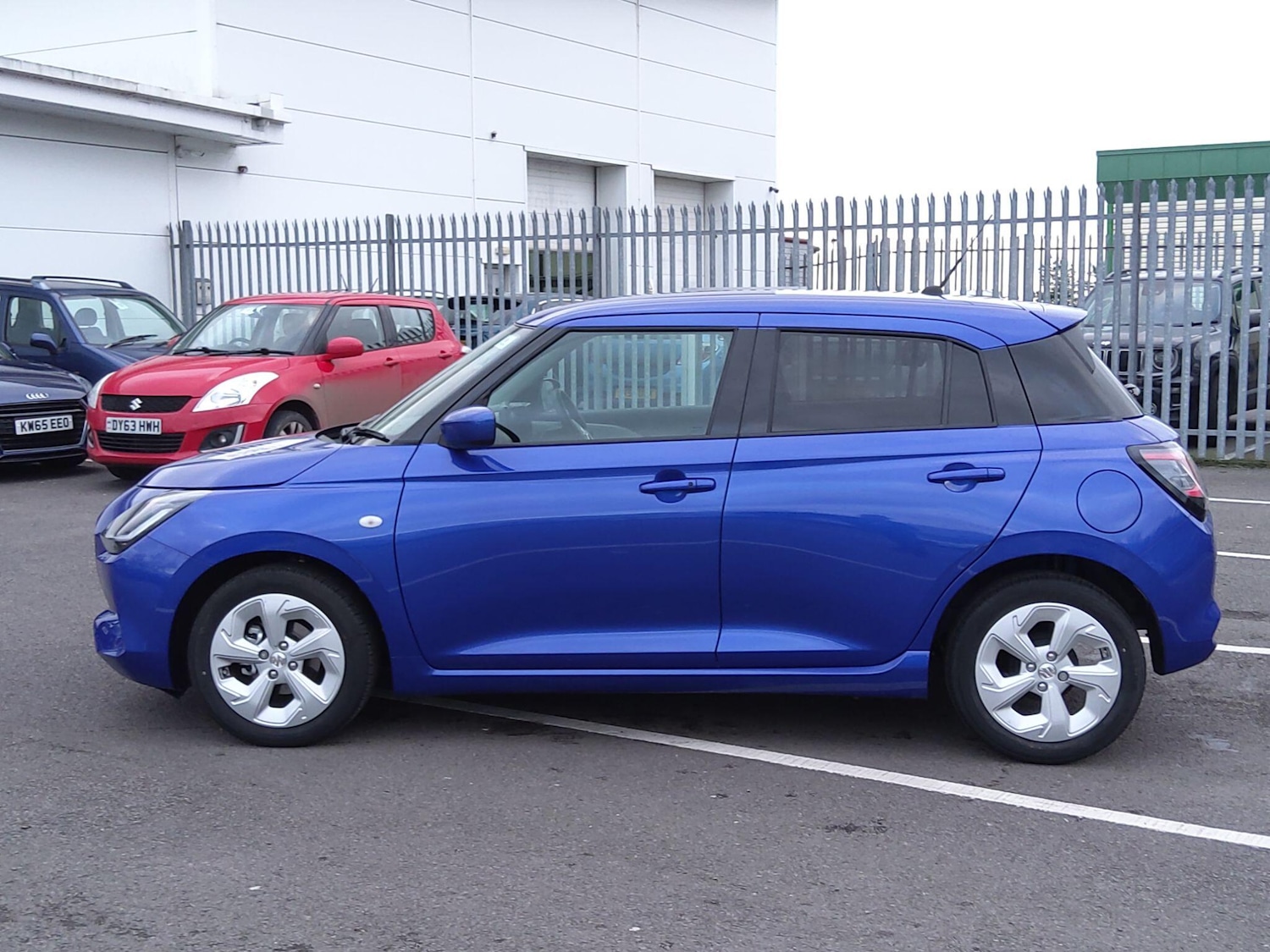 Used Suzuki Swift 2025 for sale - 77191129: Photo 7