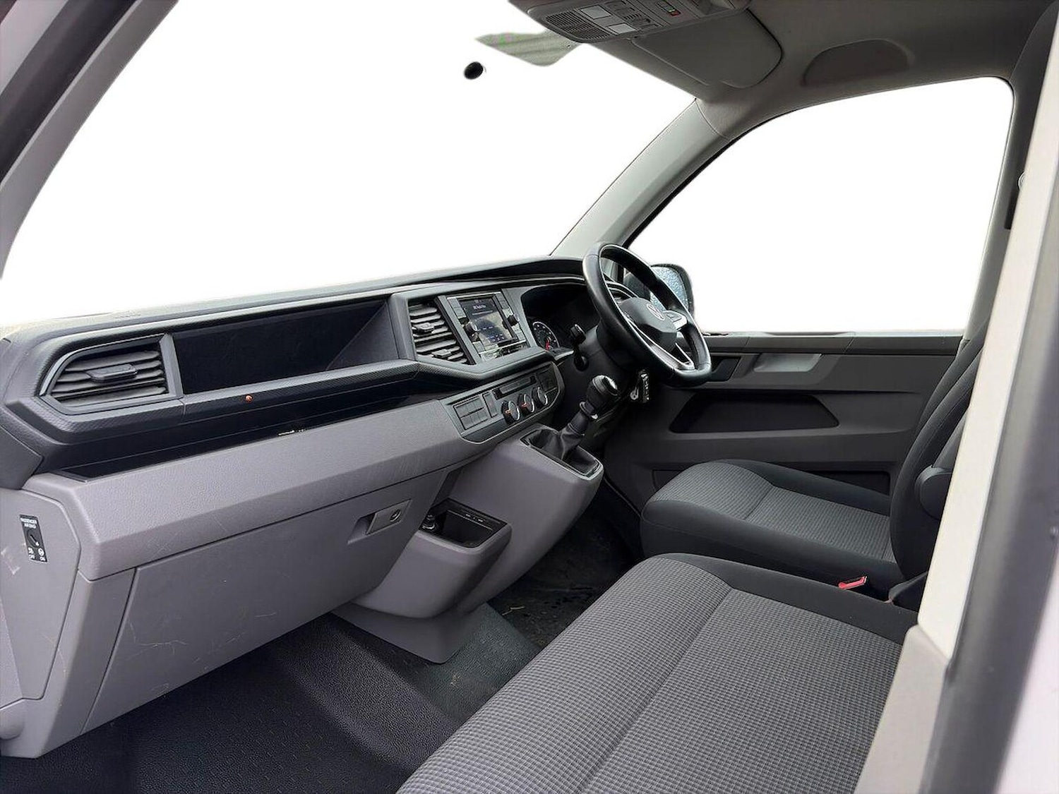 Used Volkswagen Transporter 2023 for sale - 77488157: Photo 7