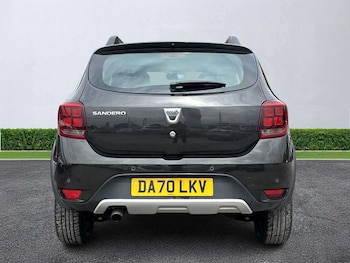Used Dacia Sandero Stepway 2020 for sale - 79439131: Photo