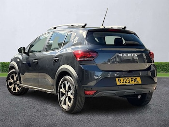Used Dacia Sandero Stepway 2023 for sale - 78860566: Photo