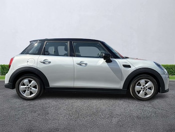 Used MINI Hatch 2021 for sale - 79207208: Photo