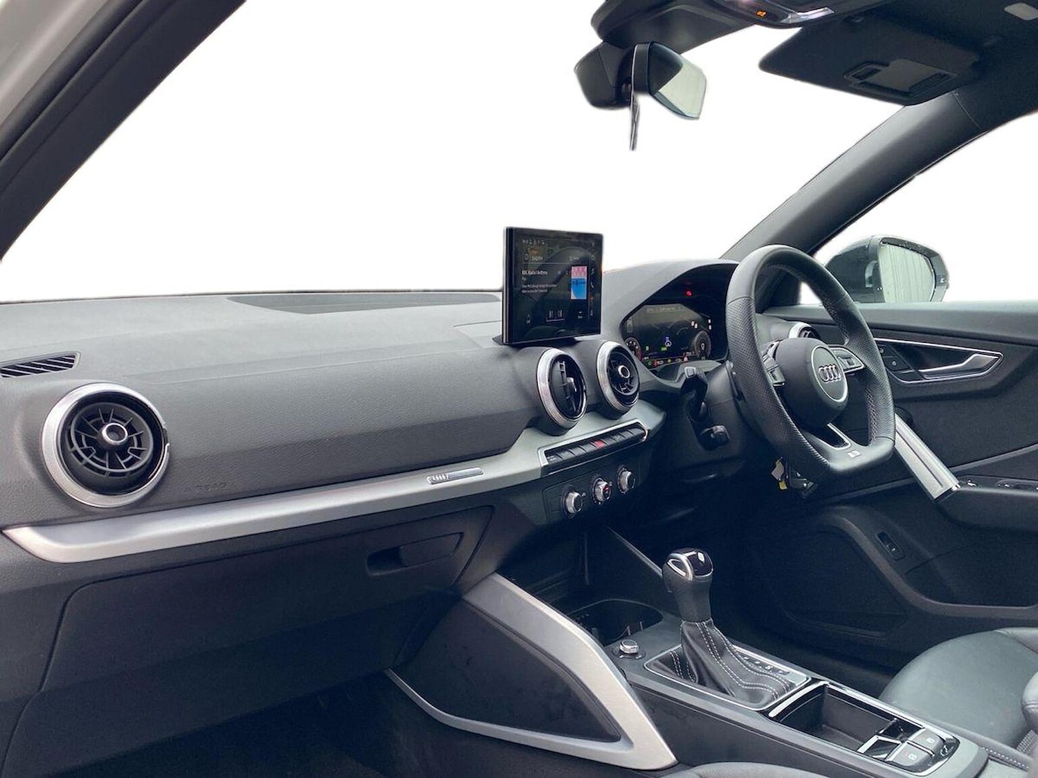 Used Audi Q2 2024 for sale - 77896299: Photo 7