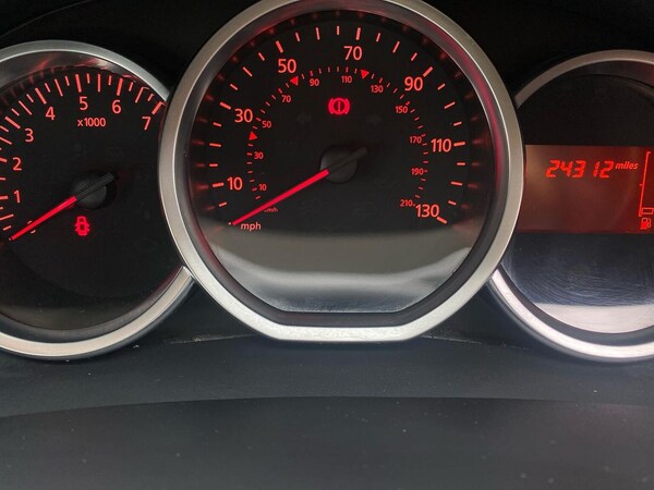 Used Dacia Sandero Stepway 2020 for sale - 76268359: Photo 10