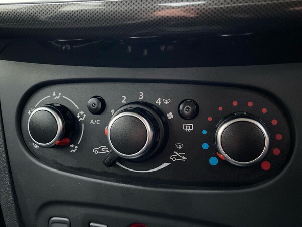 Used Dacia Sandero Stepway 2020 for sale - 76268359: Photo 12