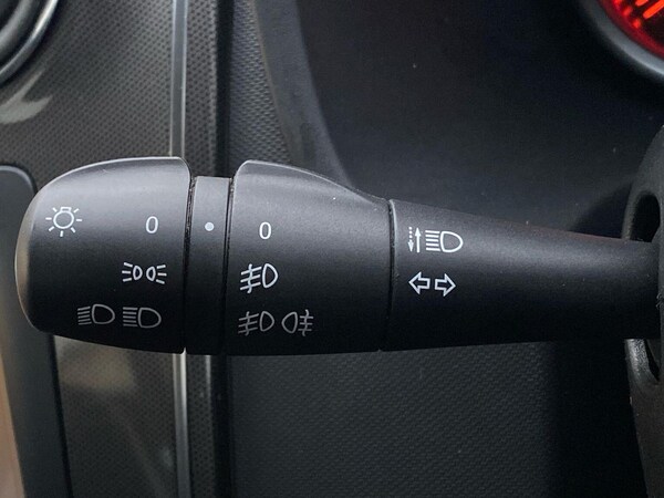 Used Dacia Sandero Stepway 2020 for sale - 76268359: Photo 29