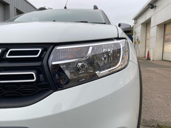 Used Dacia Sandero Stepway 2020 for sale - 76268359: Photo 34