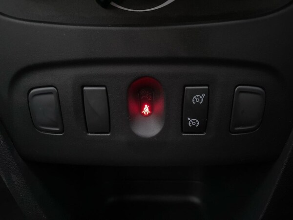 Used Dacia Sandero Stepway 2020 for sale - 76268359: Photo 44