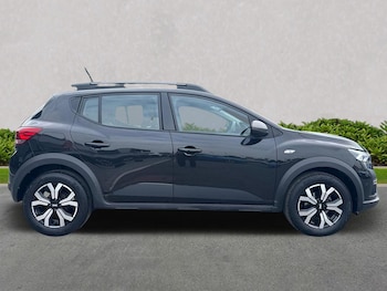 Used Dacia Sandero Stepway 2023 for sale - 75511702: Photo