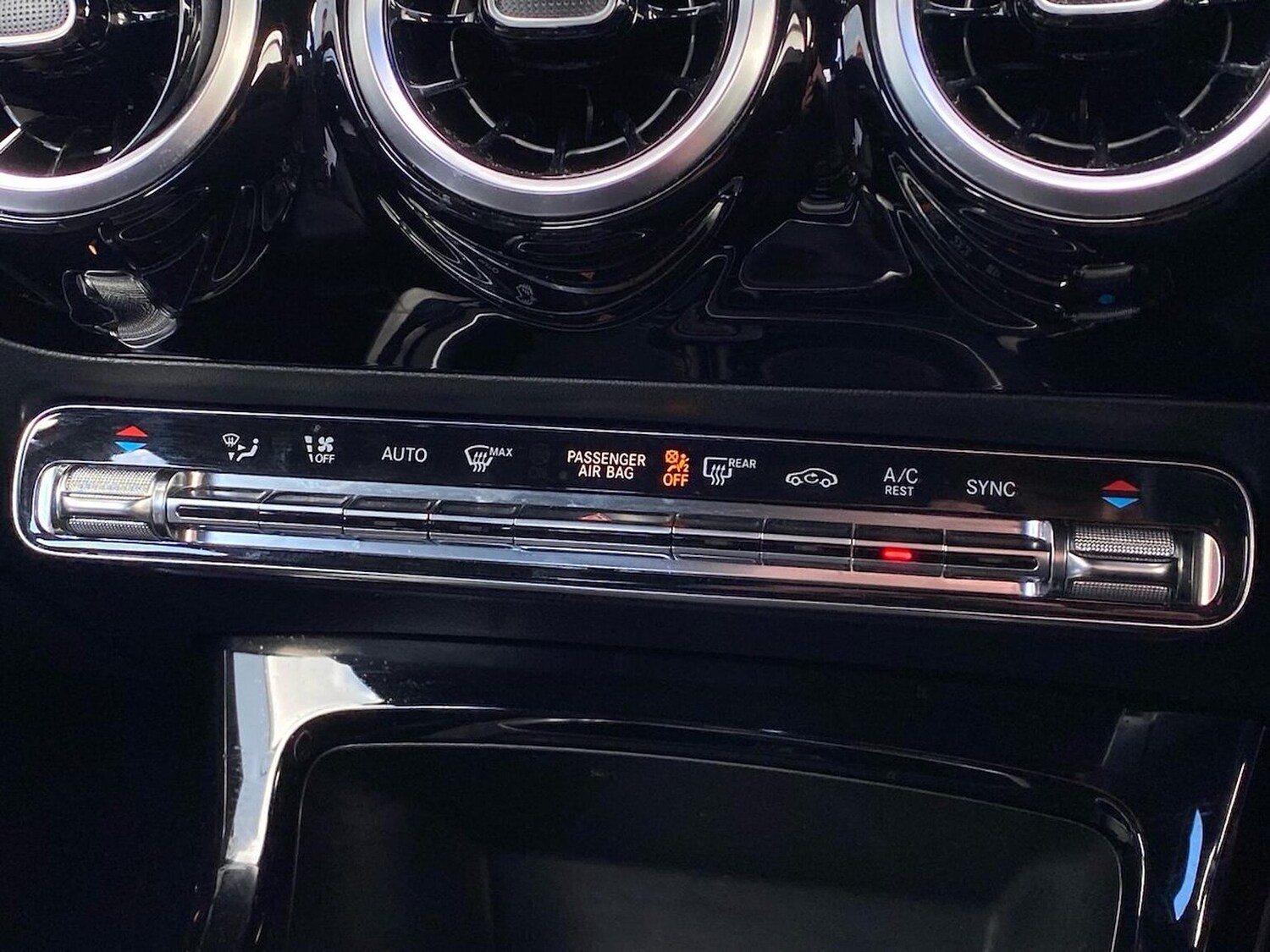 Used Mercedes-Benz A-Class 2019 for sale - 78195650: Photo 12