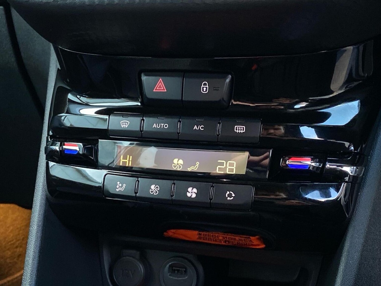 Used Peugeot 208 2019 for sale - 77872083: Photo 12