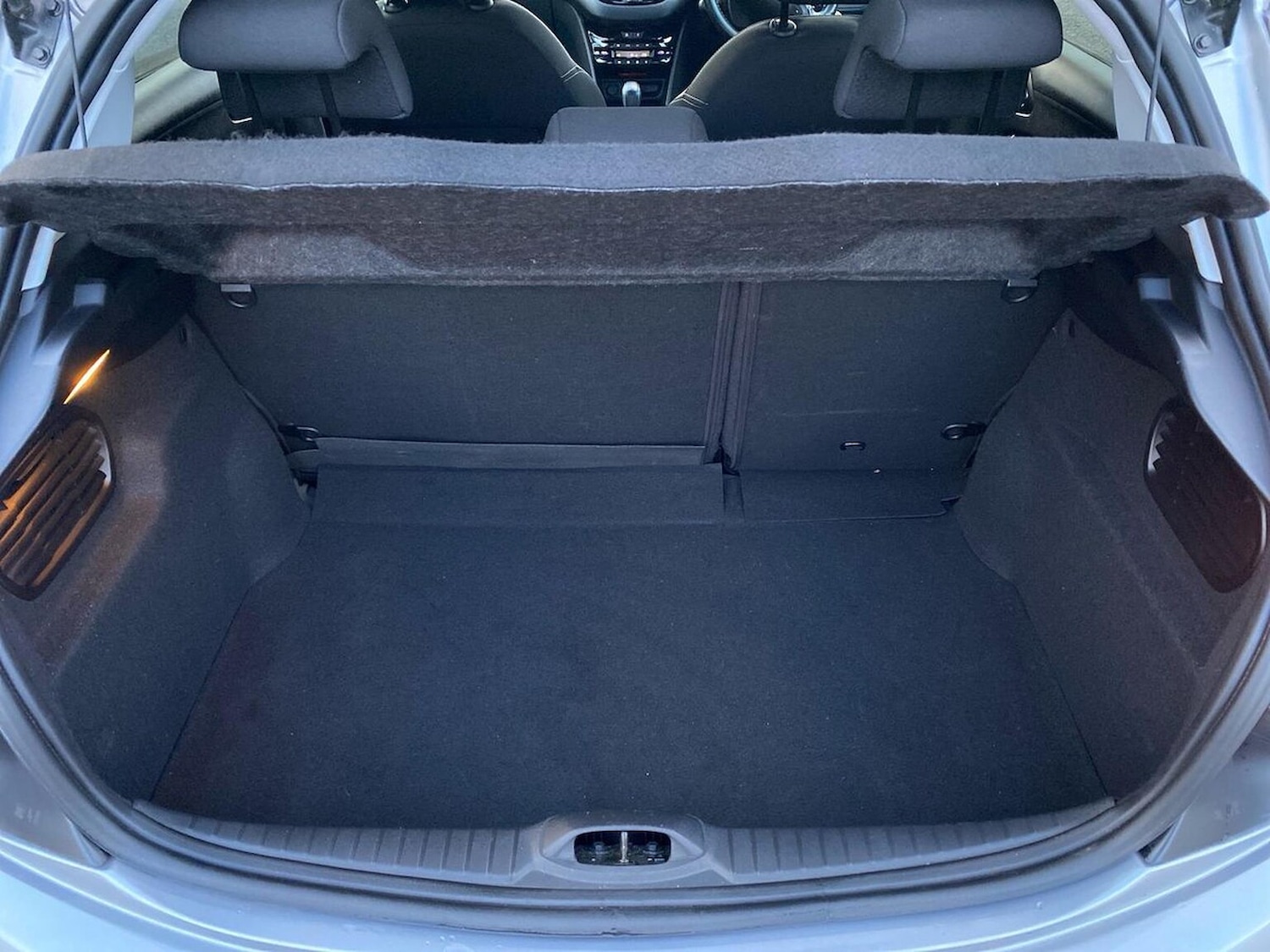 Used Peugeot 208 2019 for sale - 77872083: Photo 17