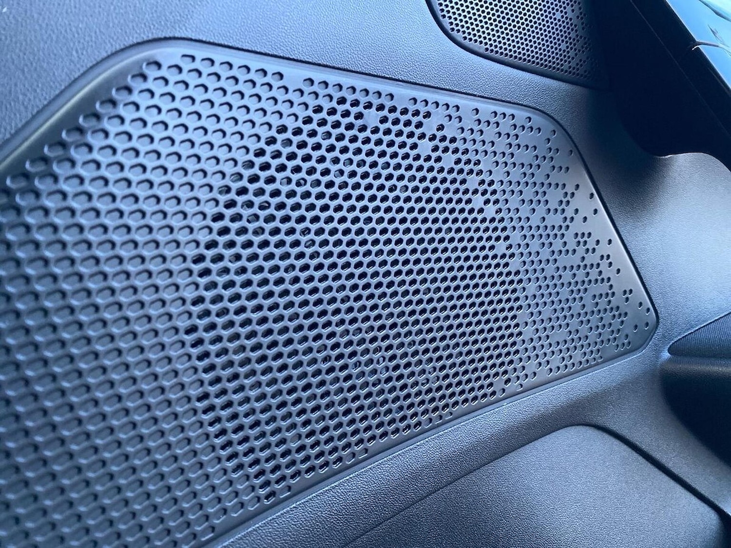 Used Peugeot 208 2019 for sale - 77872083: Photo 30