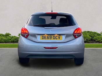 Used Peugeot 208 2019 for sale - 77872083: Photo