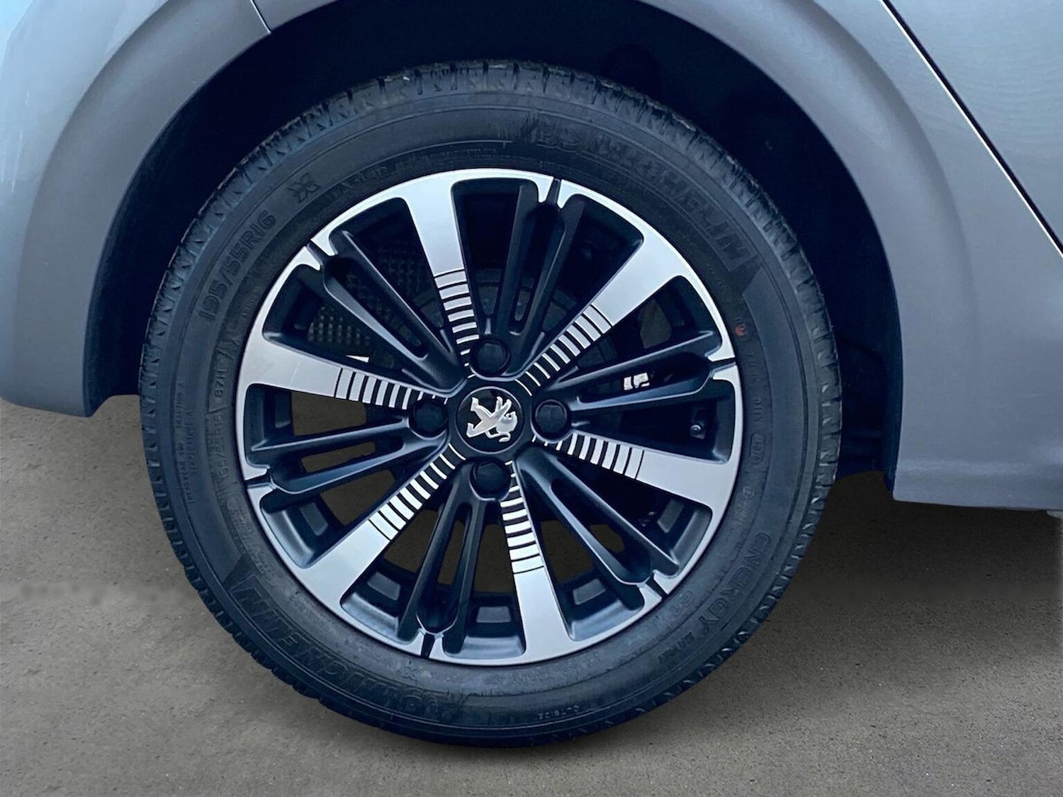 Used Peugeot 208 2019 for sale - 77872083: Photo 6