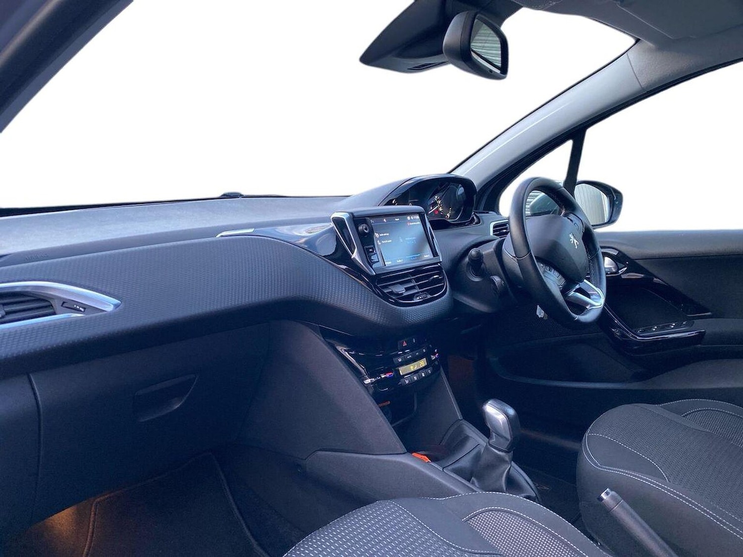 Used Peugeot 208 2019 for sale - 77872083: Photo 7