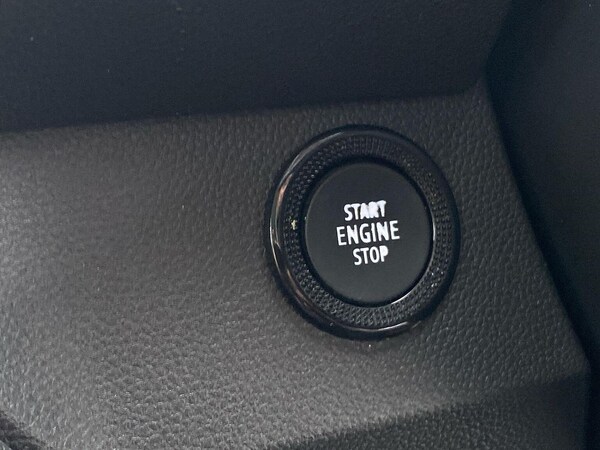 Used Dacia Sandero Stepway 2022 for sale - 76115537: Photo 30