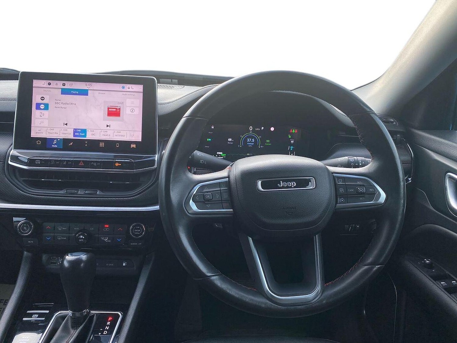 Used Jeep Compass 2023 for sale - 76578300: Photo 9