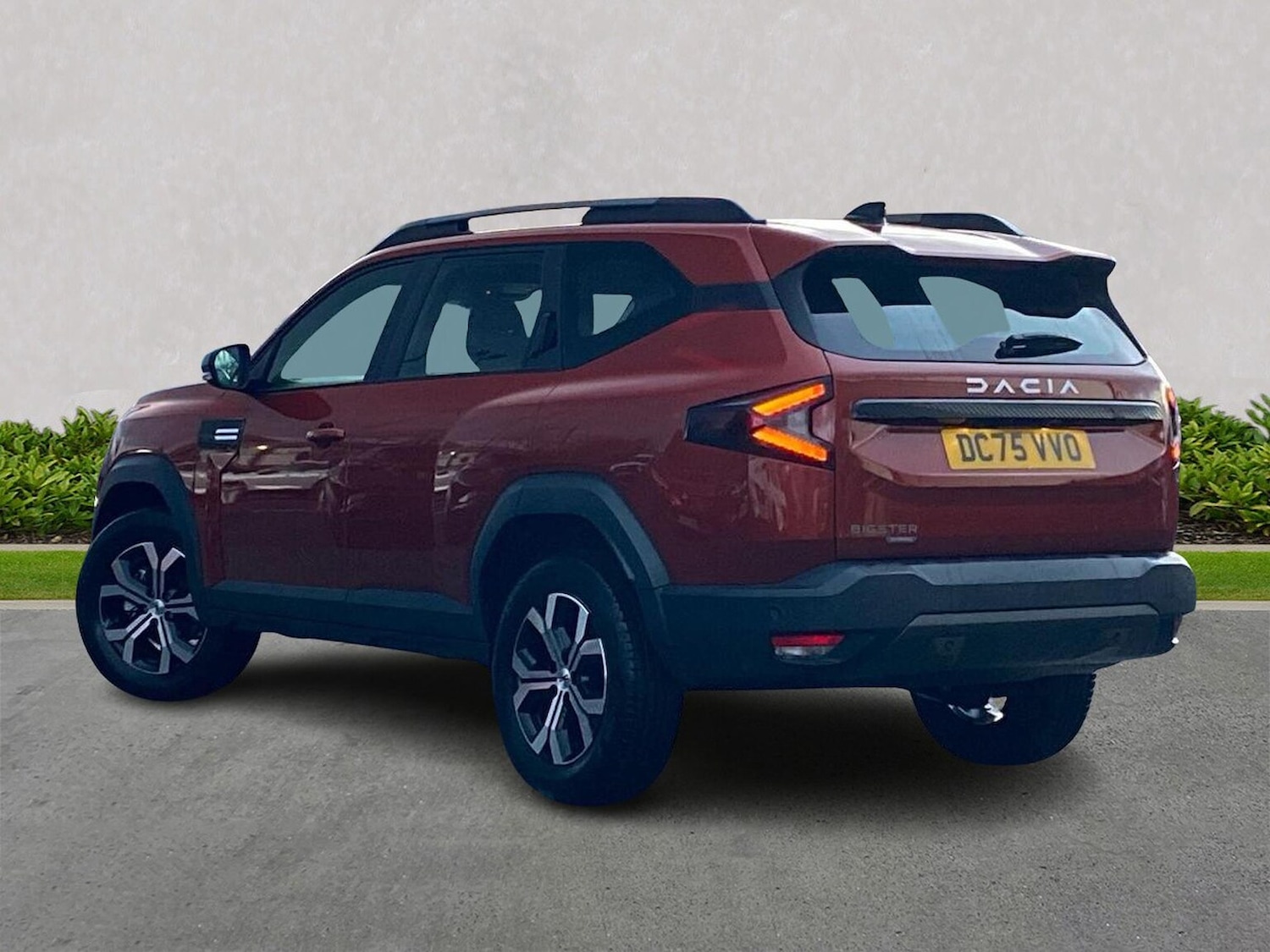 Used Dacia Bigster 2025 for sale - 77639319: Photo 2