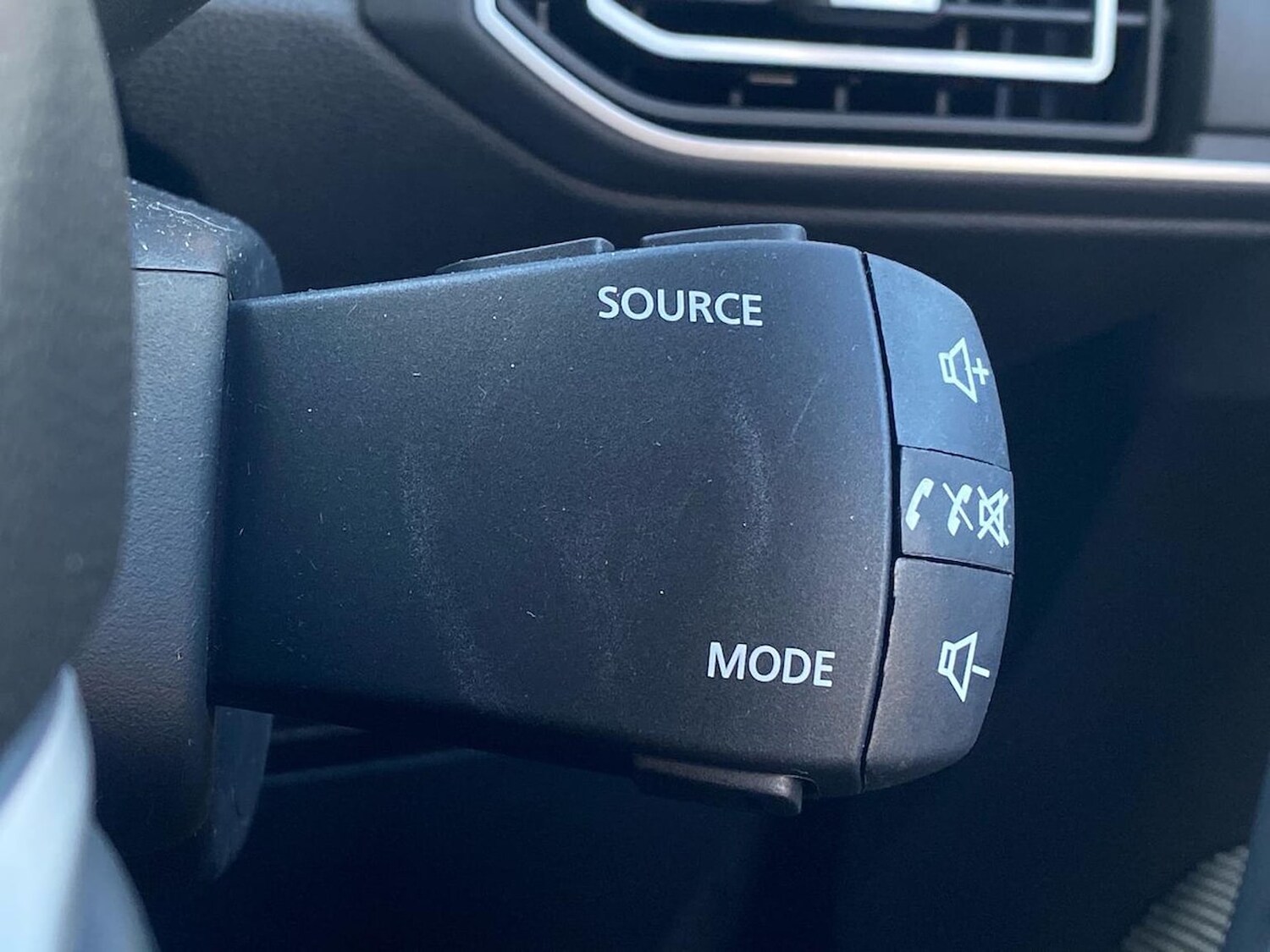 Used Dacia Sandero 2023 for sale - 78195044: Photo 36